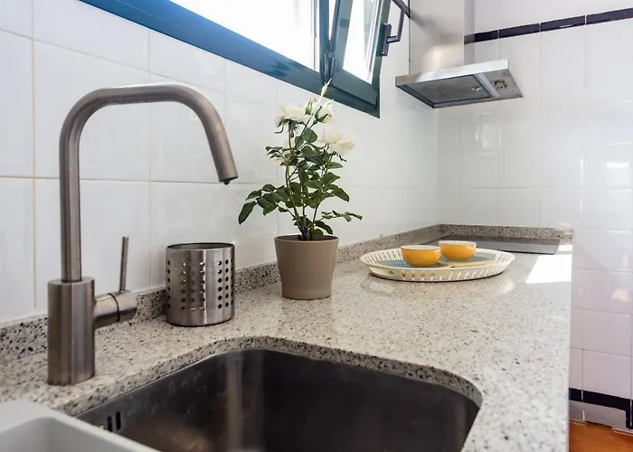 Casa Entre Vinedos En Masdache * Tías