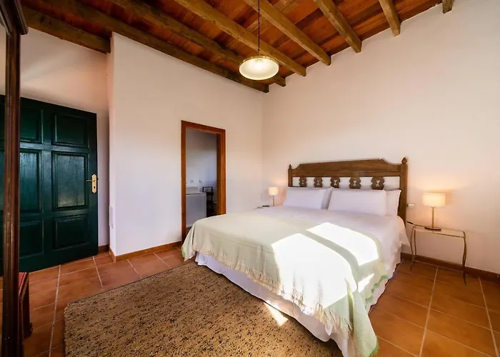 Casa Entre Vinedos En Masdache Casa vacanze Tías