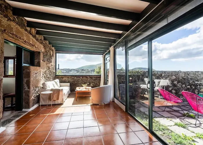 Casa Entre Vinedos En Masdache Casa vacanze Tías