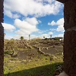 Casa Entre Vinedos En Masdache Ferienhaus