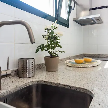 Casa Entre Vinedos En Masdache * Tías