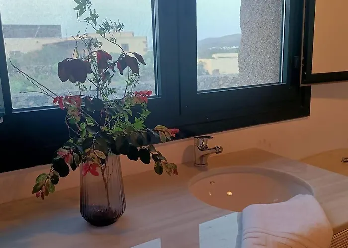 Casa Entre Vinedos En Masdache Vakantiehuis Tías